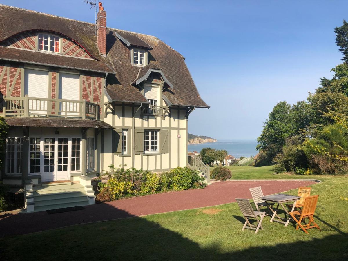 The Old Fenwick House *