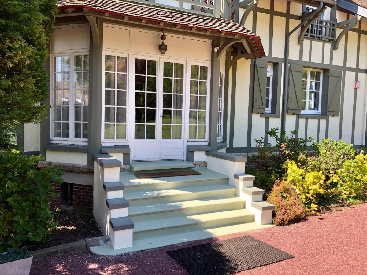 The Old Fenwick House Hautot-sur-Mer