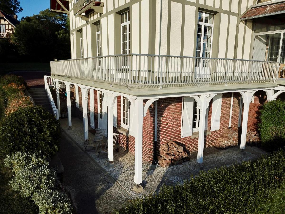 The Old Fenwick House Hautot-sur-Mer